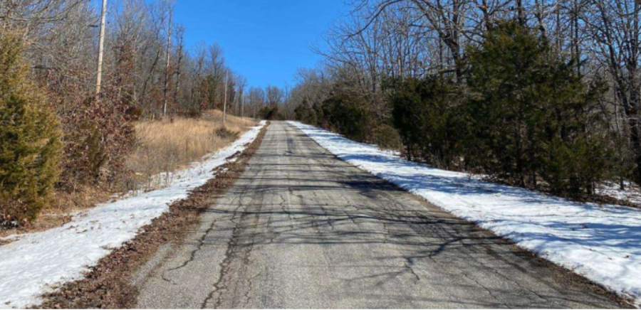 Arkansas, Izard County, 1/3 Acre Capitol Addition, Horseshoe Bend. TERMS $100/Month