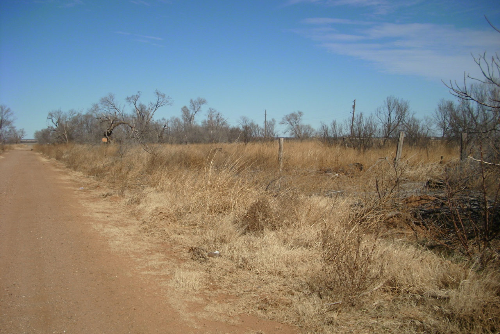 Texas, Hardeman County, 0.16 Acre Chillicothe Town, Lot 2 Block 167. TERMS $31/Month
