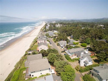 Sea Base Oregon Beach House - 1 Month Rental Deposit