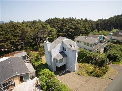 Sea Base Oregon Beach House - 1 Month Rental Deposit